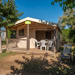 https://vacanceselect-mobil-homes-camping-castell-mar.catalonia-hotels.com