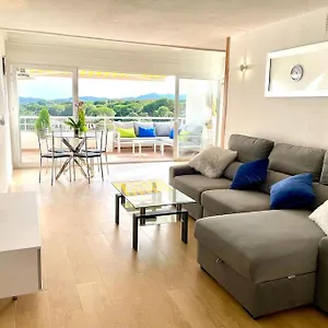 https://modern-penthouse-with-big-terrace.topcostabravahotels.com