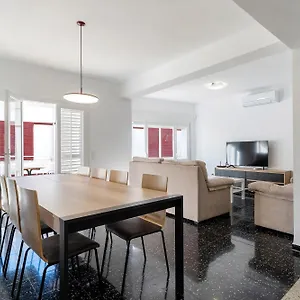 https://hauzify-i-apartament-riera.topcostabravahotels.com